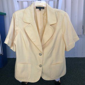 size 16WP yellow vintage women short sleeves jacket/coat/suit